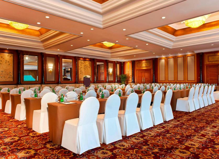 Banquet hall Photo