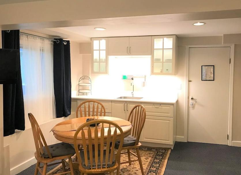 Dining room Photo