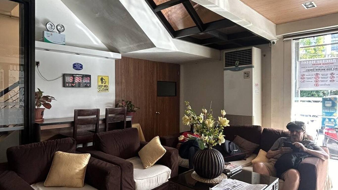 La Anclar Hotel