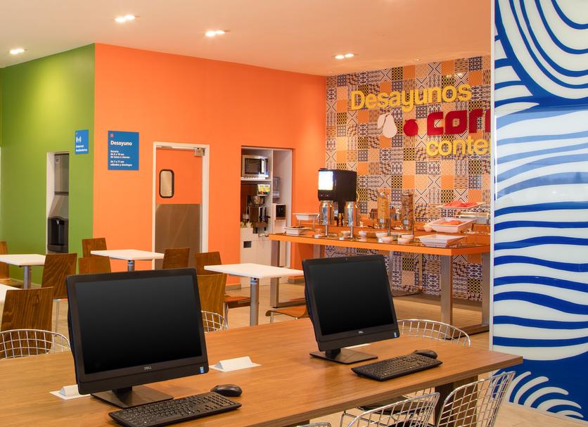 Business centre Photo