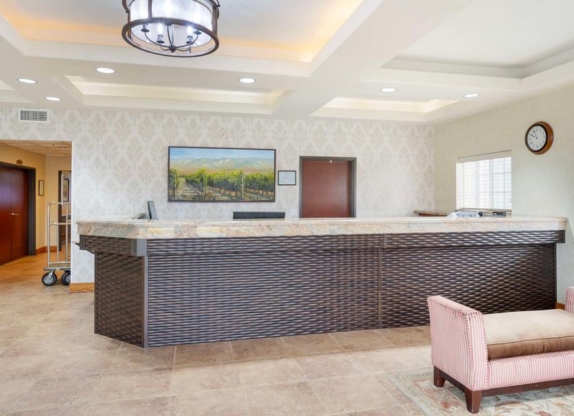 Front desk Photo