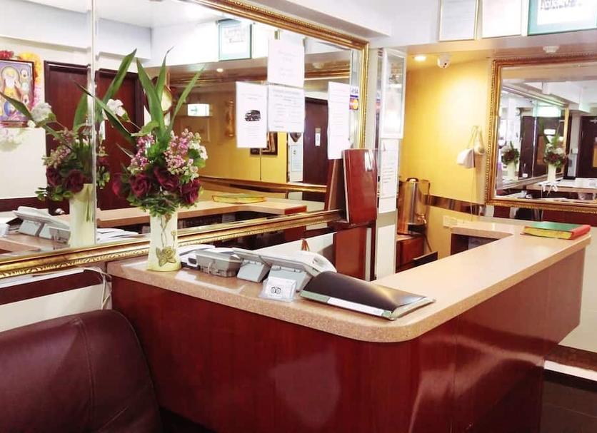 Front desk Photo