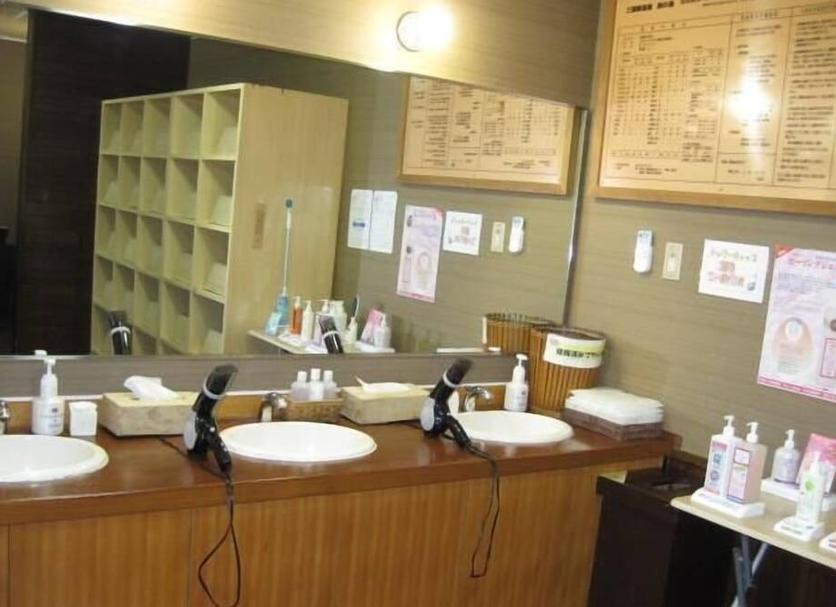 Bathroom Photo