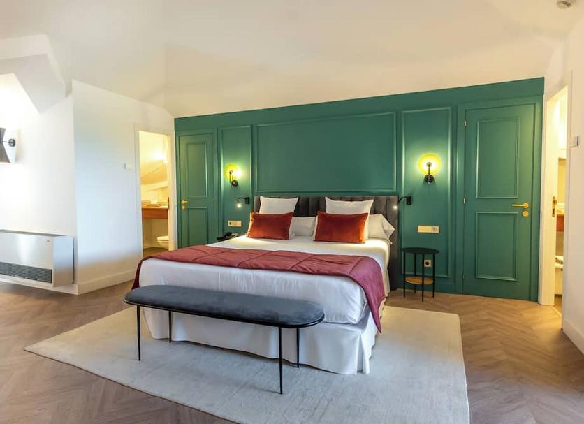 Bedroom Photo