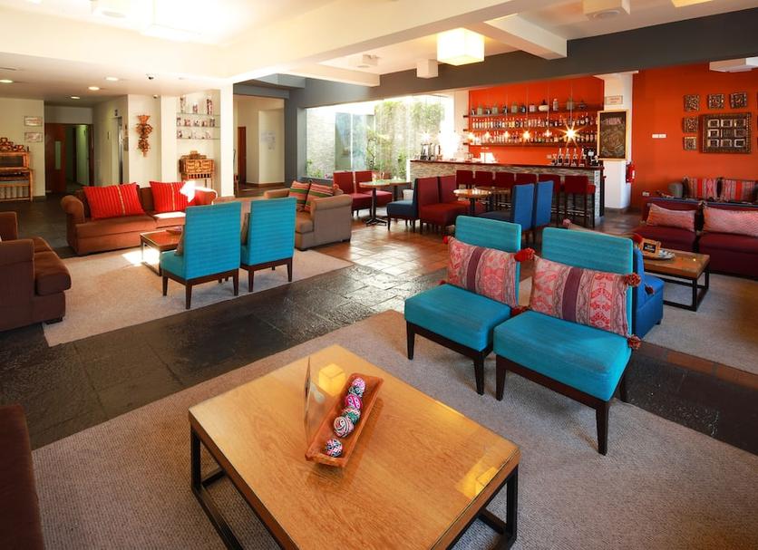 Lounge Photo