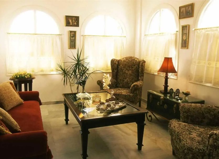 Lounge Photo