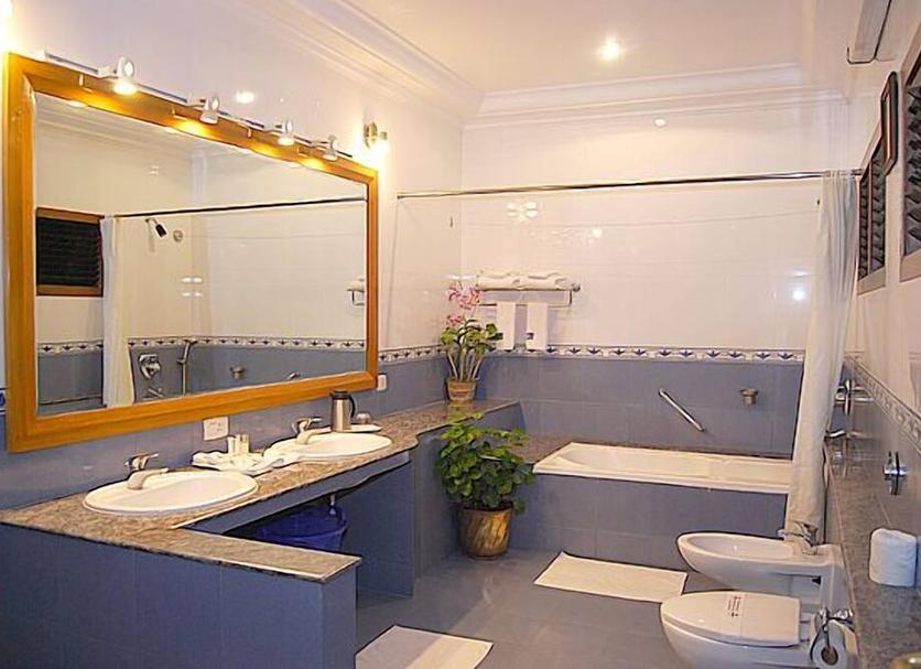 Bathroom Photo