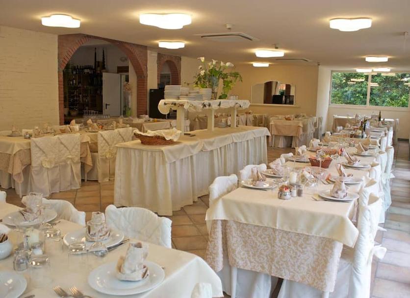 Banquet hall Photo