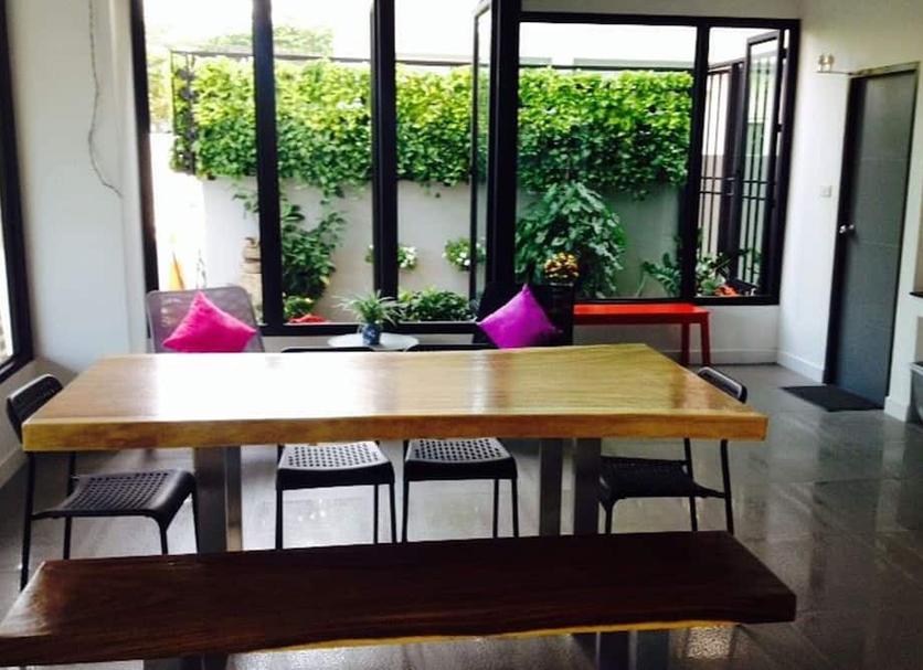 Dining room Photo