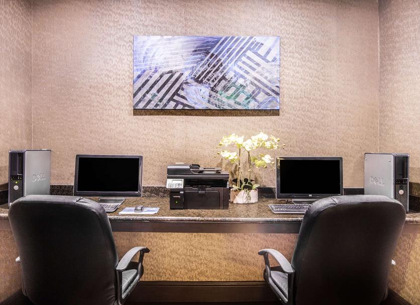Business centre Photo