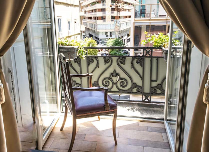 Balcony Photo