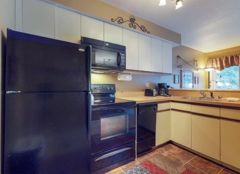 Kitchen Photo