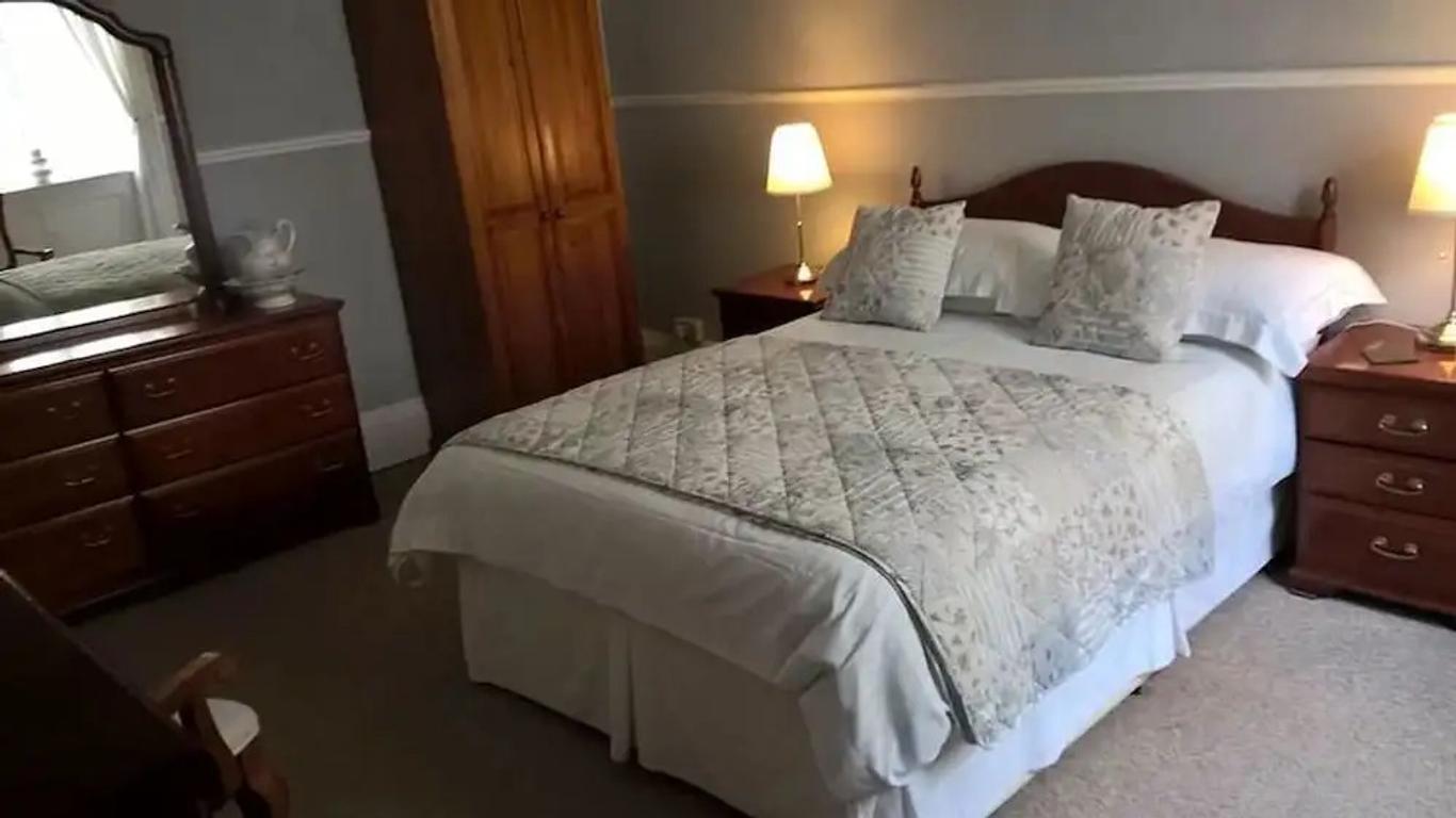 Valentine Guest House