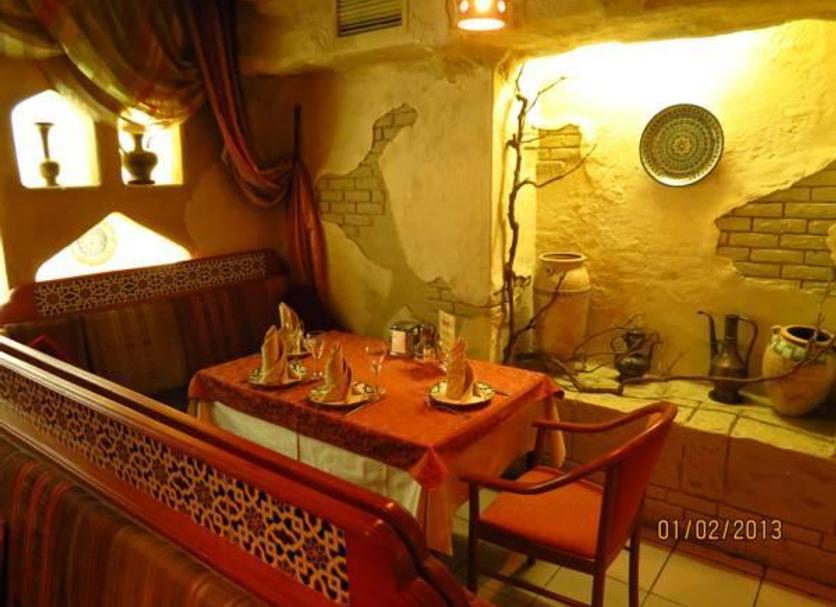 Dining room Photo