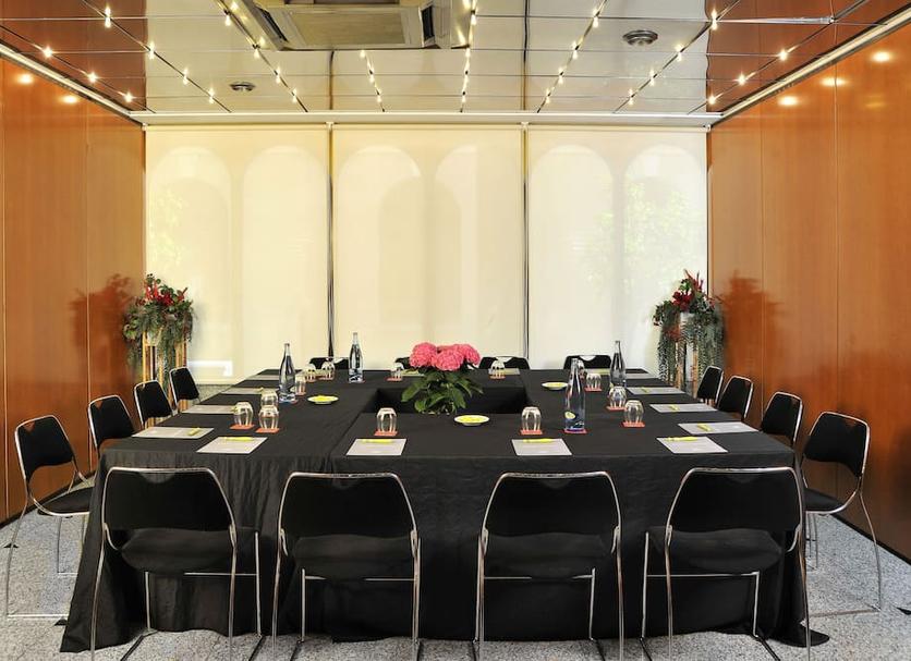 Conference room Photo