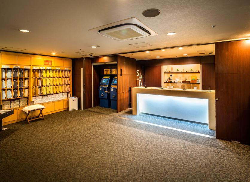 Front desk Photo