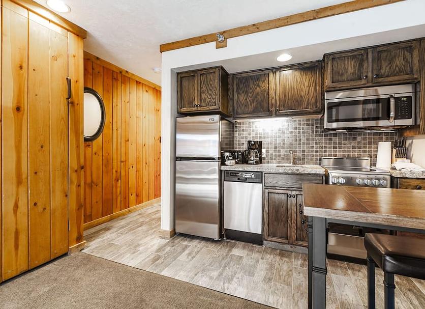 Kitchen Photo