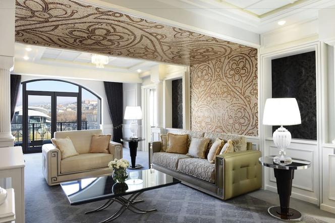 Ambassadori Tbilisi Hotel