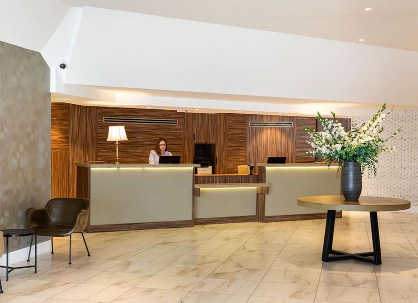 Front desk Photo