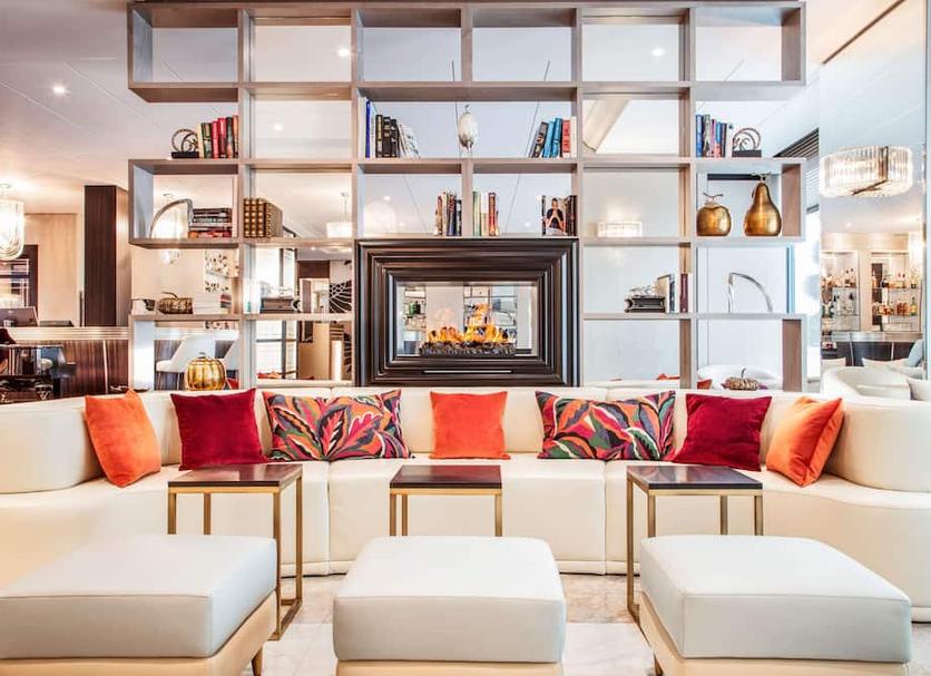Lounge Photo
