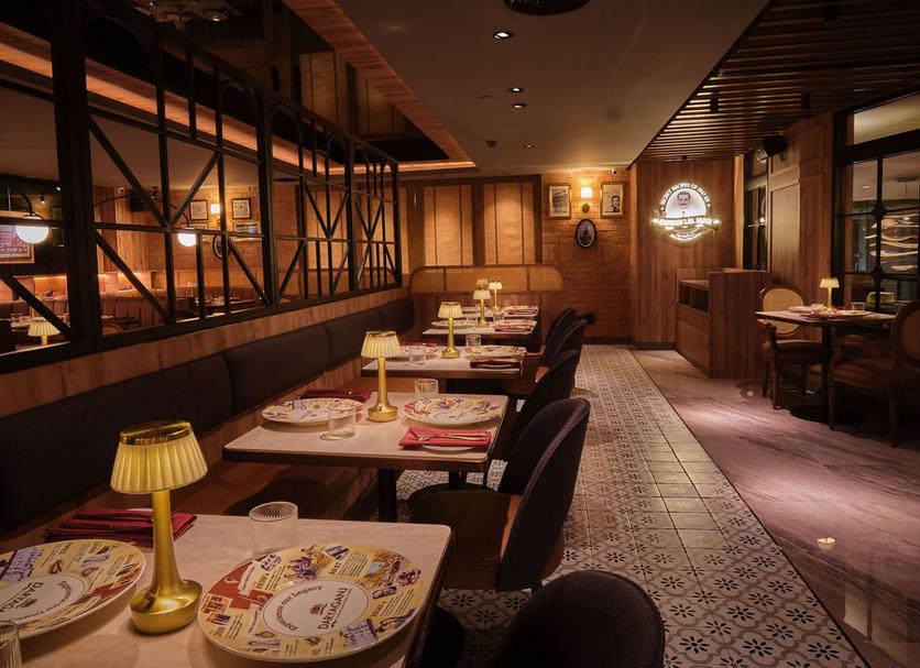 Restaurant Photo