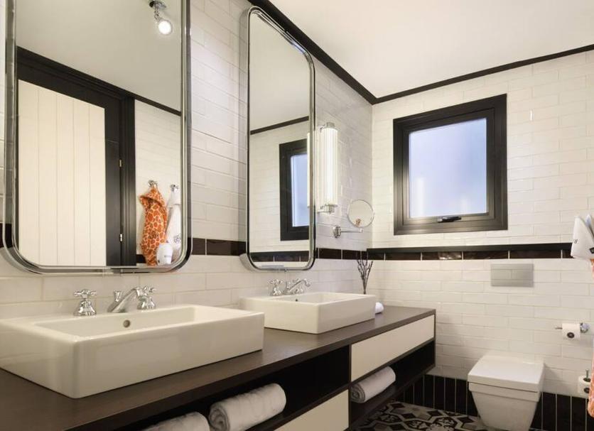 Bathroom Photo