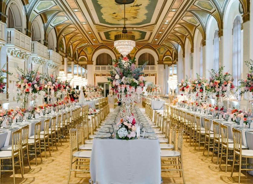 Banquet hall Photo