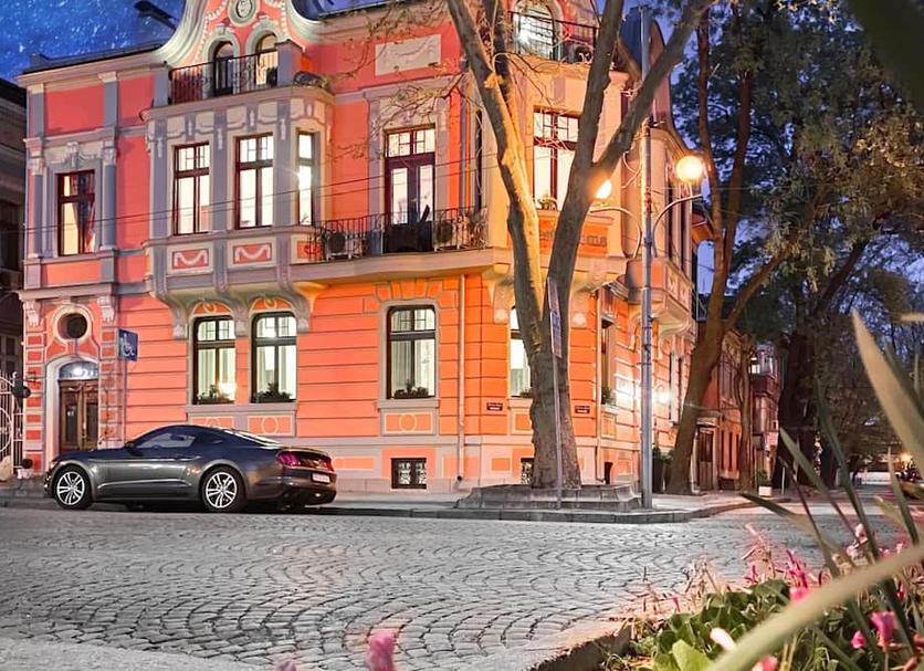 Building Photo