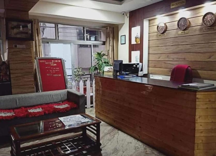 Front desk Photo