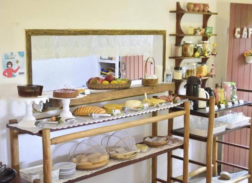 Buffet Photo