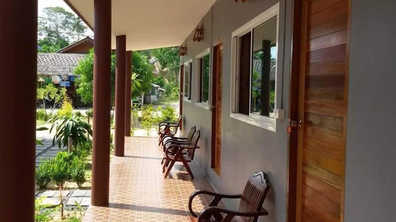 Maehaad Garden Inn