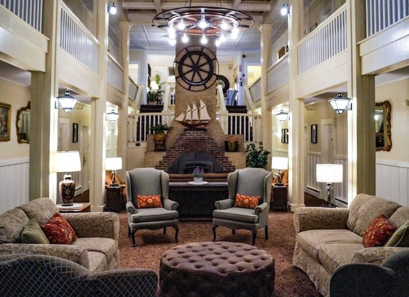 Lounge Photo