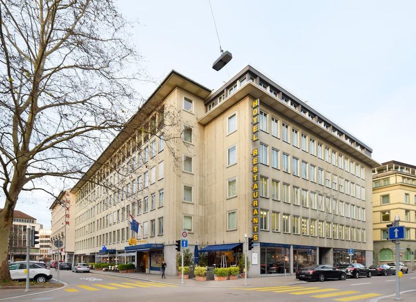 Building Photo