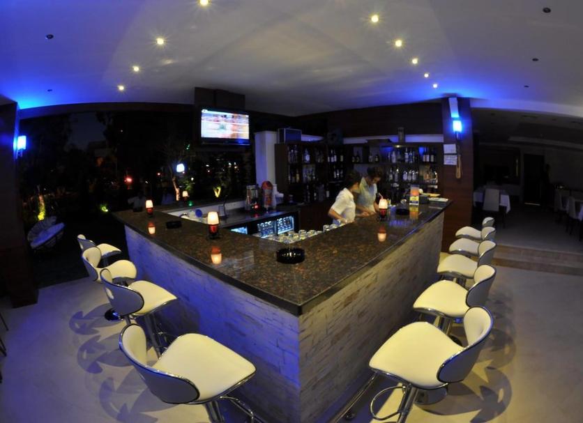 Bar Photo