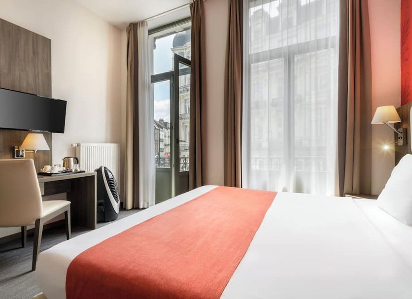 Bedroom Photo
