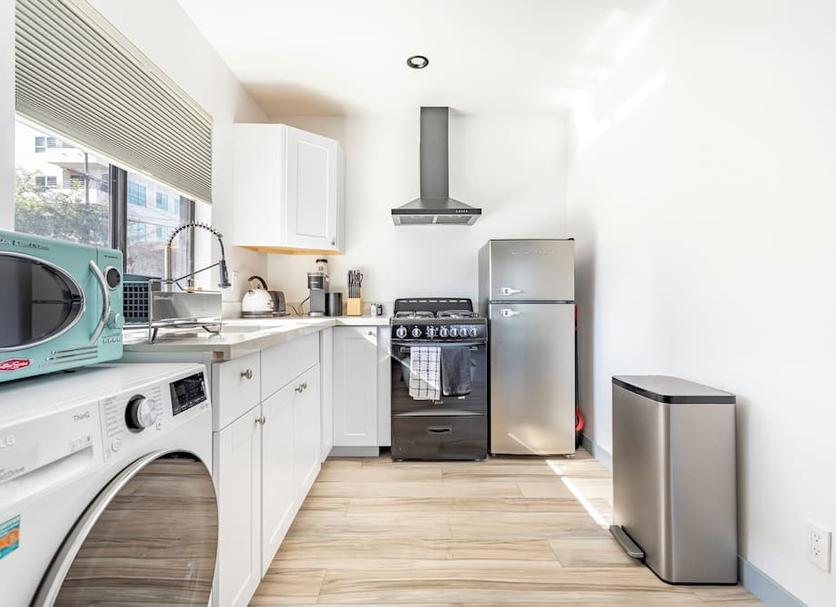 Kitchen Photo