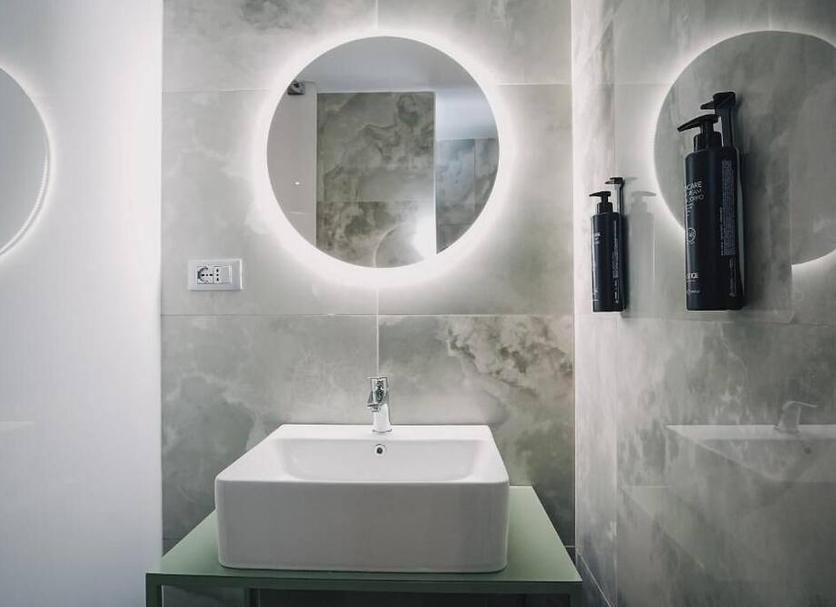 Bathroom Photo