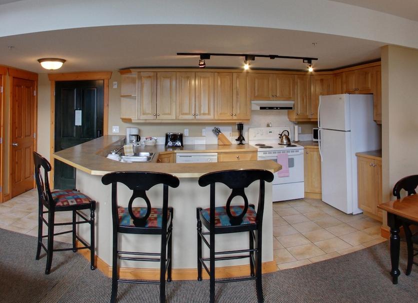 Kitchen Photo