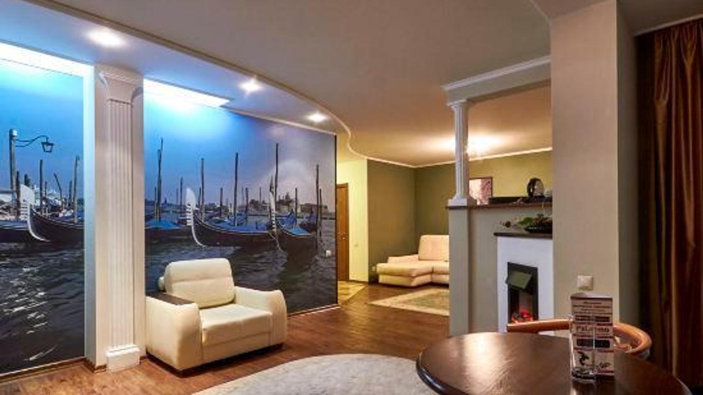 Pioneer Luxe Hotel
