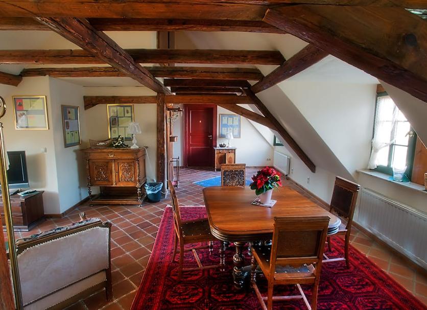 Dining room Photo