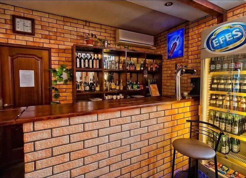 Bar Photo