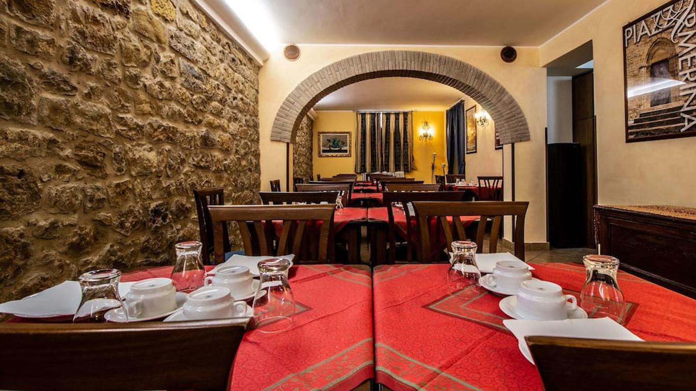 Hotel Gangi
