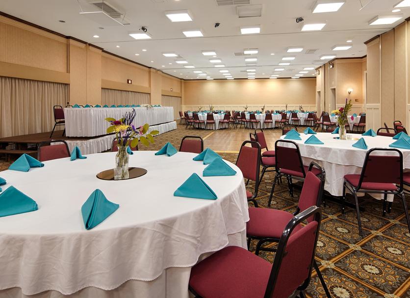 Banquet hall Photo