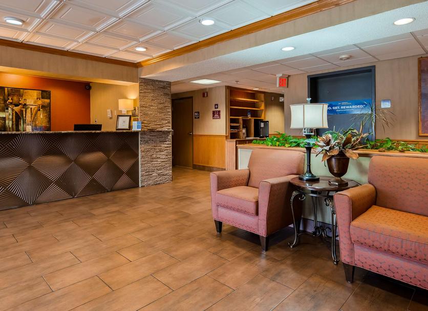 Front desk Photo