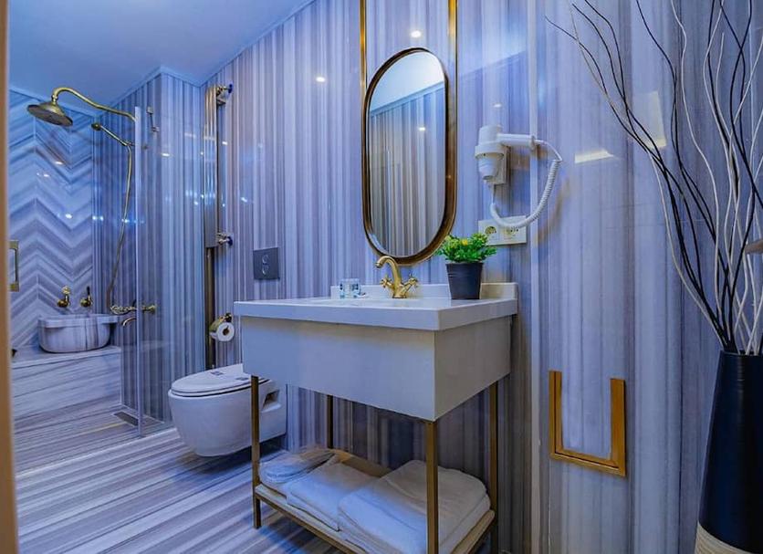 Bathroom Photo