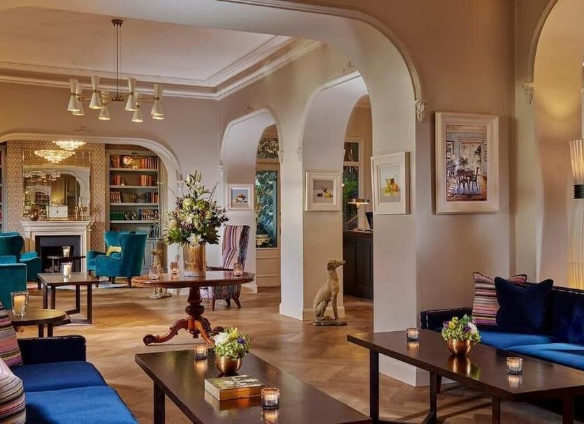 Lobby Photo