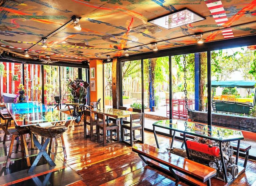 Restaurant Photo