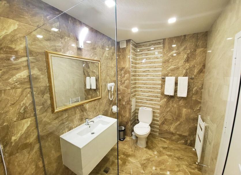 Bathroom Photo