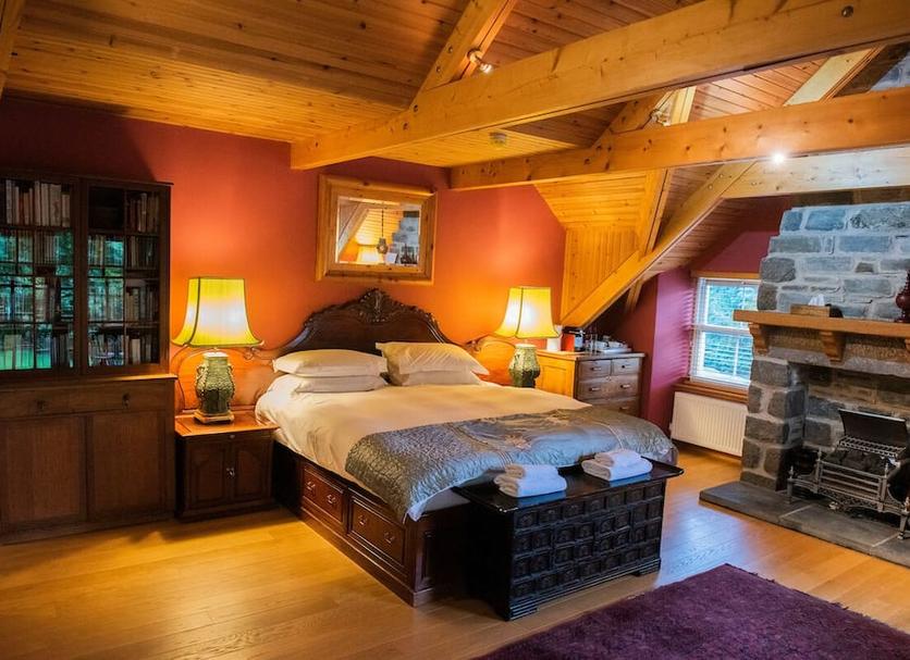 Bedroom Photo