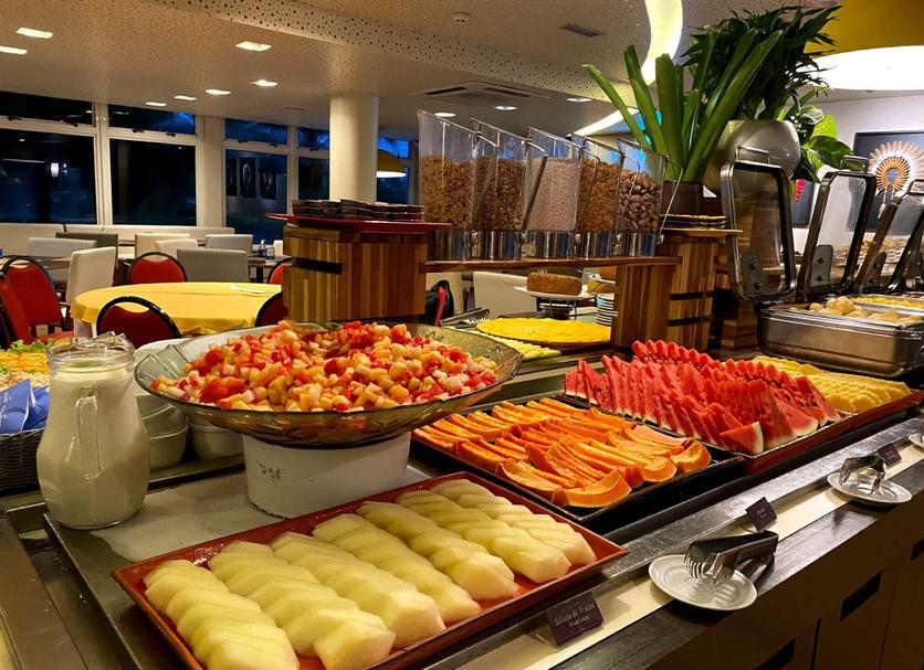 Buffet Photo